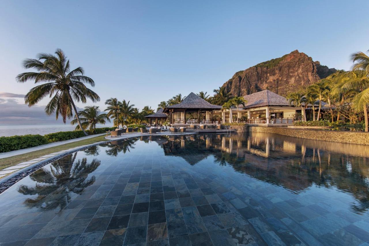 Lux* Le Morne Resort Le Morne Brabant Exterior photo